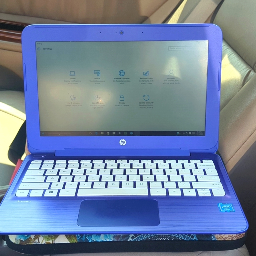 HP Laptop Stream Purple Windows 10 32gb